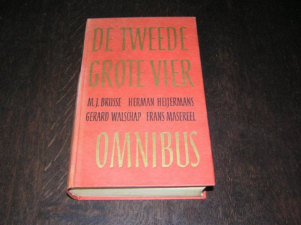 DE TWEEDE GROTE VIER OMNIBUS(P1), Gelezen, Diverse auteurs, Ophalen of Verzenden, Nederland