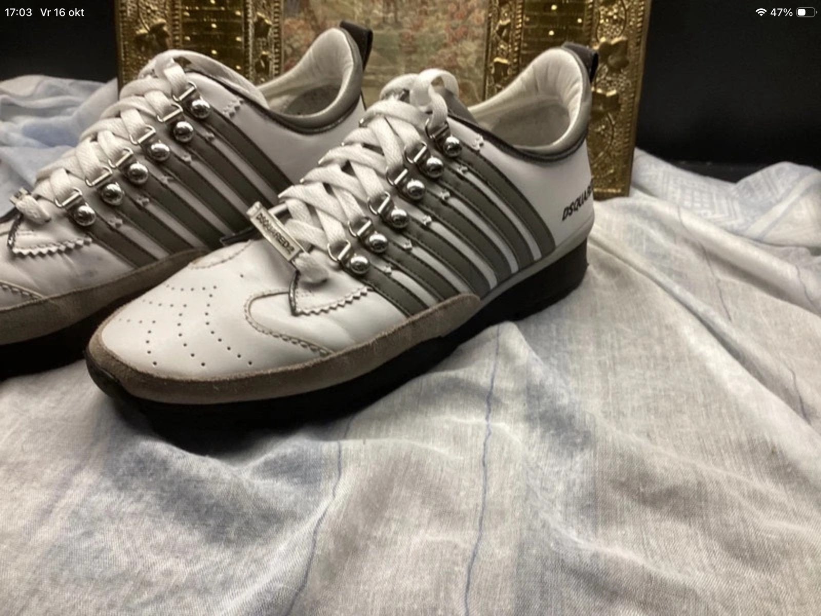 Dsquared2 sneakers - Wit/Grijs - Maat 42, Ophalen of Verzenden, Gedragen, Wit, Sneakers of Gympen