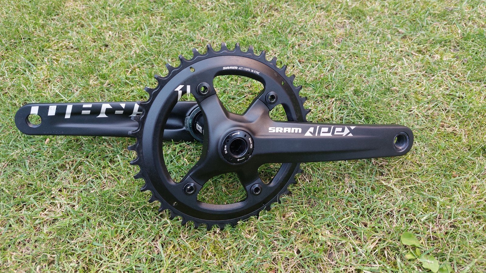 SRAM Apex 1 Crankstel 42T 11spd X-SYNC PF30, Fietsen en Brommers, Fietsonderdelen, Crankstel of Pedalen, Ophalen of Verzenden