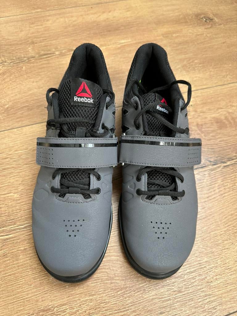 Reebok powerlift schoenen, Ophalen of Verzenden, Zo goed als nieuw, Overige typen
