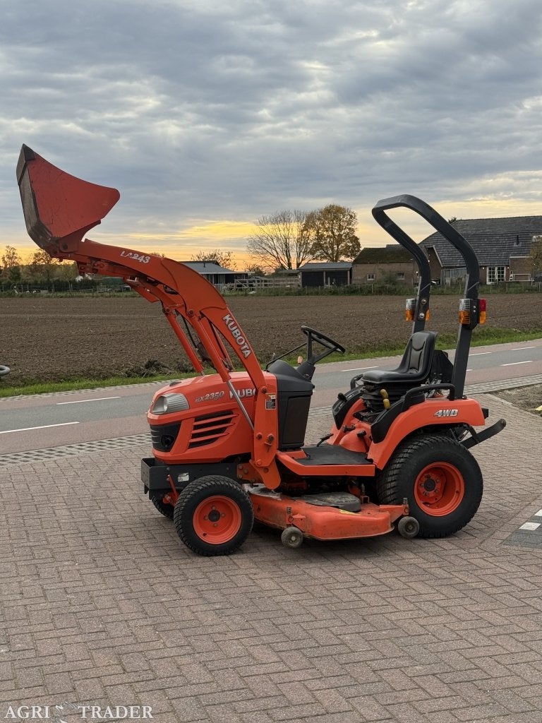 Kubota bx2350 Hydrostaat met voorlader, Overige merken, Ophalen of Verzenden, Tot 80 Pk, Niet opgegeven