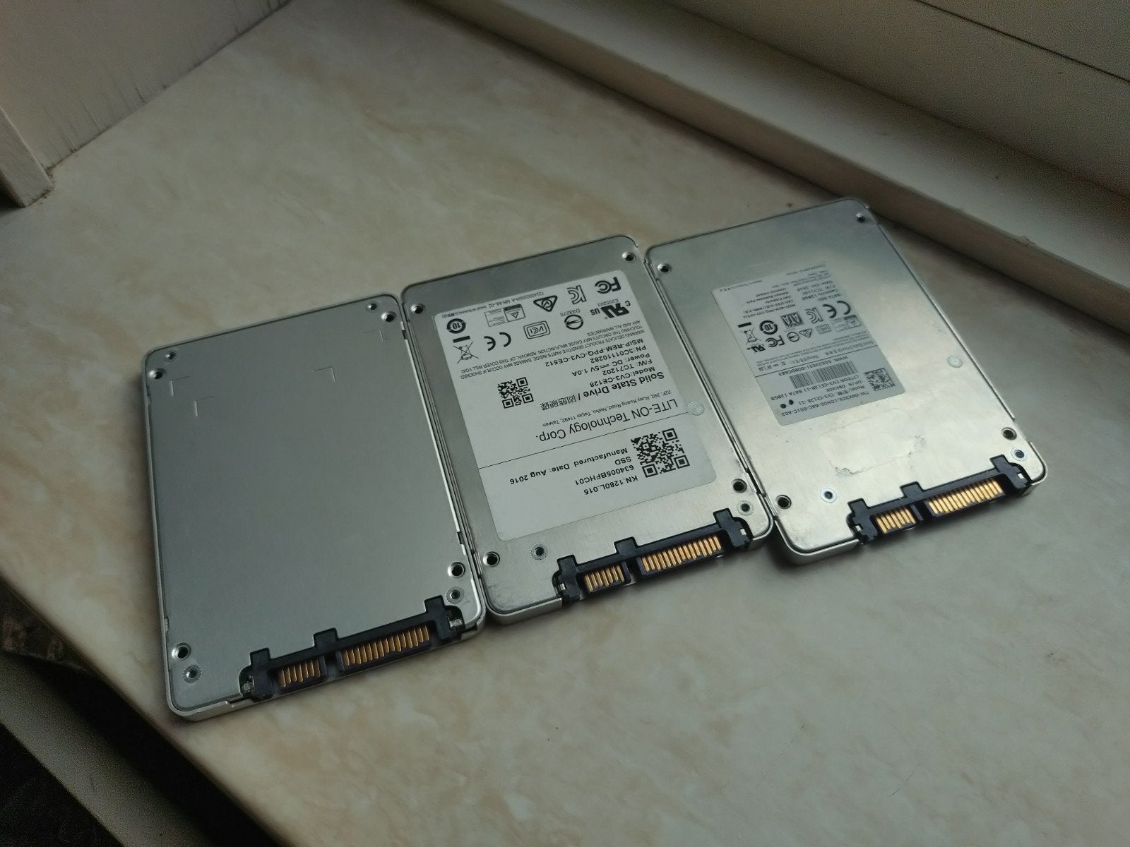 3x 128GB Lite-on Toshiba Kioxia SSD's, Computers en Software, Ophalen of Verzenden, Laptop