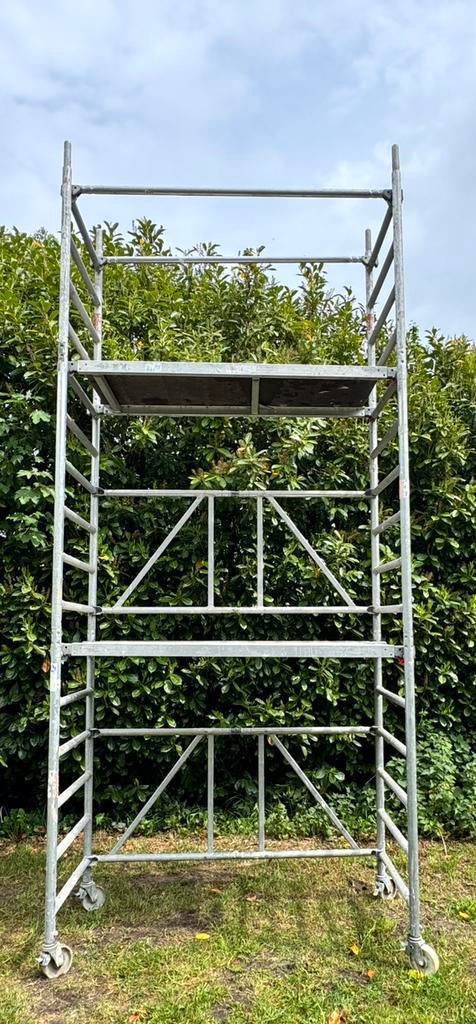 Layher Rolsteiger  steiger / kamersteiger, Ophalen, Gebruikt, Rolsteiger of Kamersteiger, 5 meter of hoger