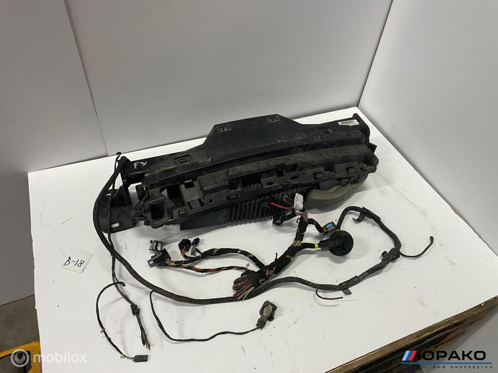 Trekhaak BMW 3 serie F30 F31 - Elektrisch -  nette staat, Auto-onderdelen, Gebruikt, Einsteinlaan 5 rijswijk, Bmw, Ophalen of Verzenden