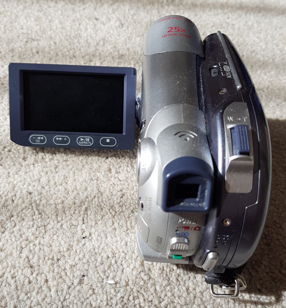 Canon dvd camcorder model dc100 camera dvd r/rw 25 x zoom, Mini dv, Gebruikt, Verzenden, Canon