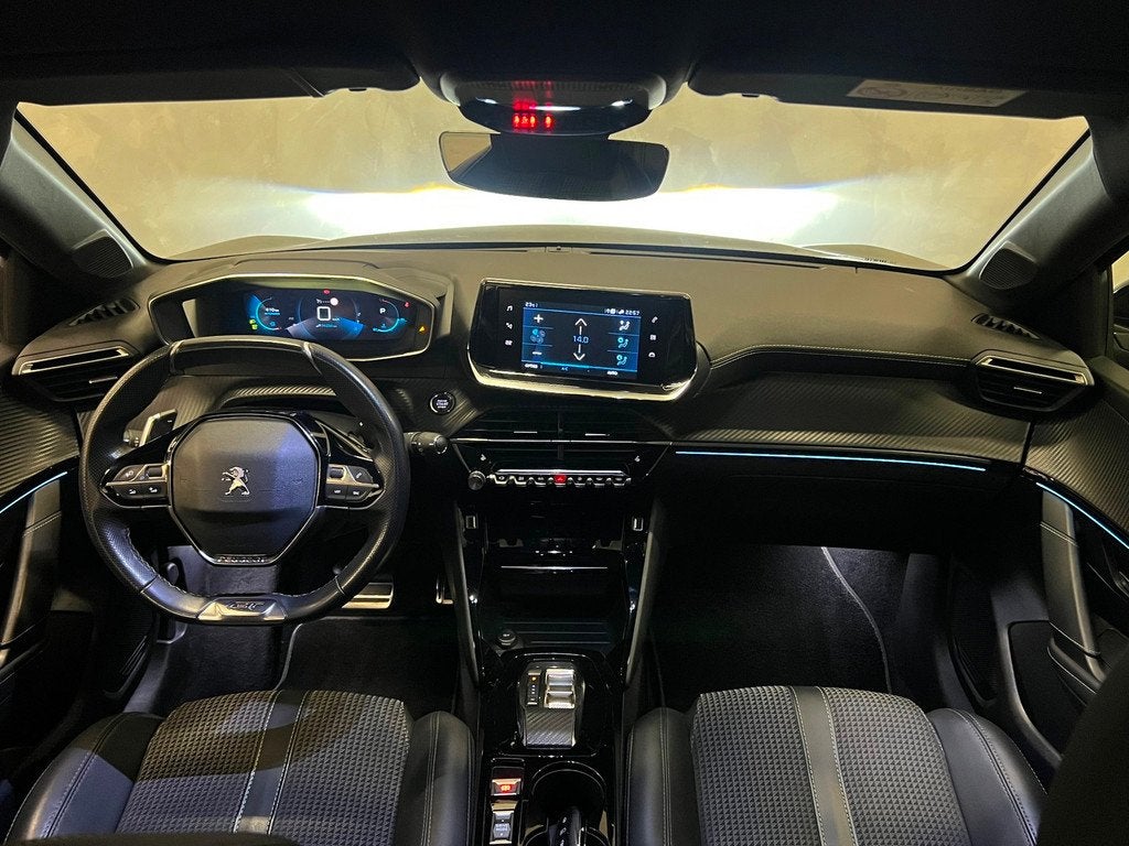 Peugeot 208 1.2 PureTech 3x GT|KEYLESS|360 CAMERA|CARBON INT, Auto's, Peugeot, 101 pk, Gebruikt, LED verlichting, Leder en Stof