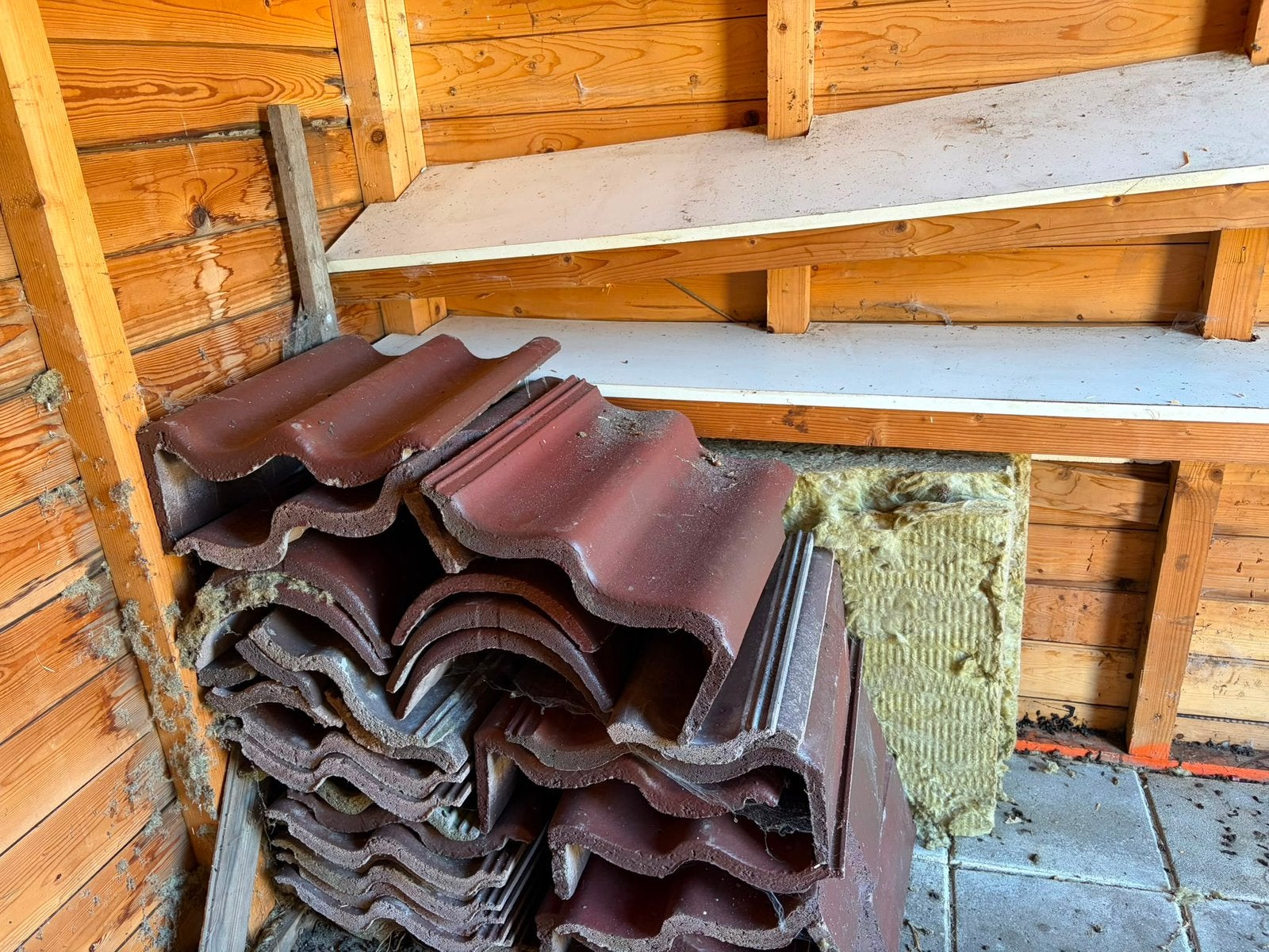 Dakpannen gratis afhalen, Ophalen, Steen of Klei, Zo goed als nieuw, 15 m² of meer