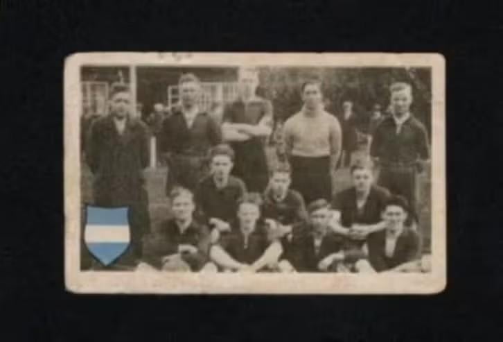 Voetbalplaatje Eendracht Arnhem 1930/1931 (341)., Verzamelen, Ophalen of Verzenden, Zo goed als nieuw
