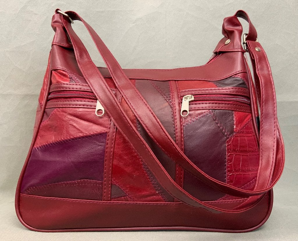 Vintage 90s / Y2K patchwork schoudertas kunstleer bordeaux, Ophalen of Verzenden, Zo goed als nieuw, Rood, Schoudertasje