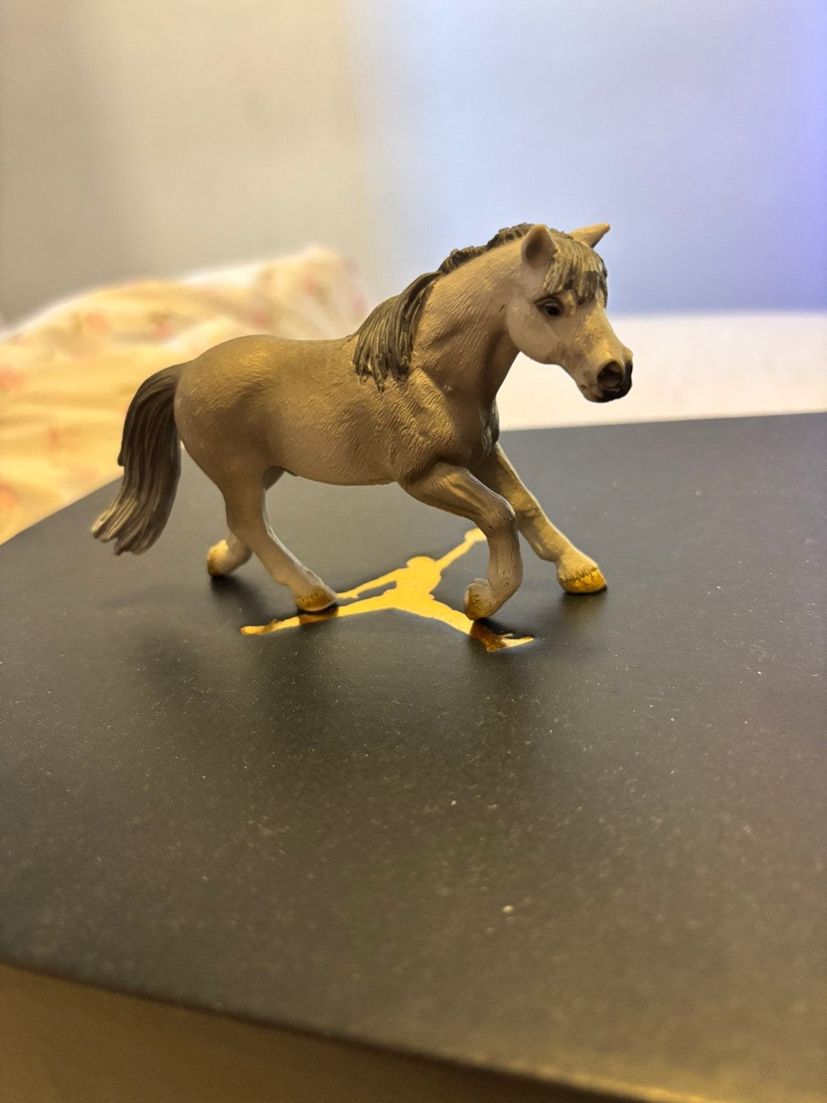 Schleich Grijze rijpony ruin (2004), Ophalen of Verzenden, Zo goed als nieuw, Paard, Beeldje of Figuurtje