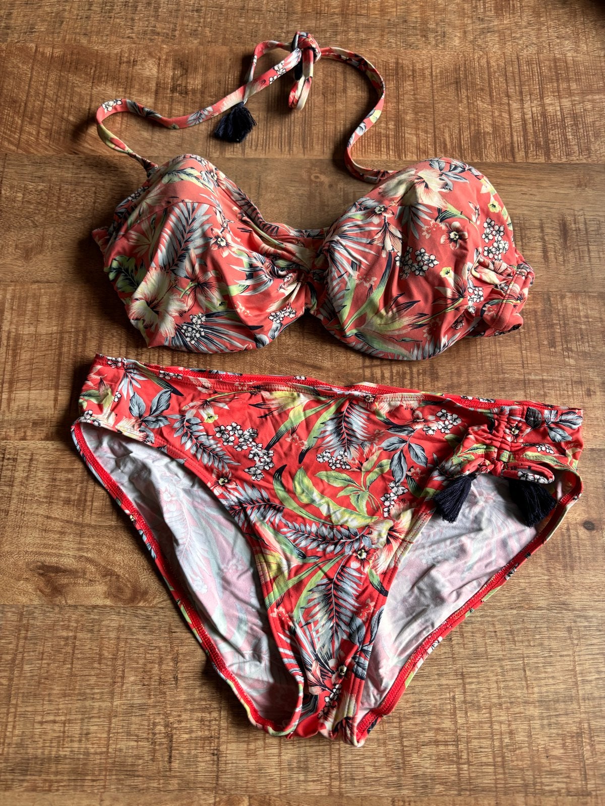 Cyell Bikini Maat 40 Cup C - Tropische Print, Kleding | Dames, Ophalen of Verzenden, Zo goed als nieuw, Meerkleurig, Bikini