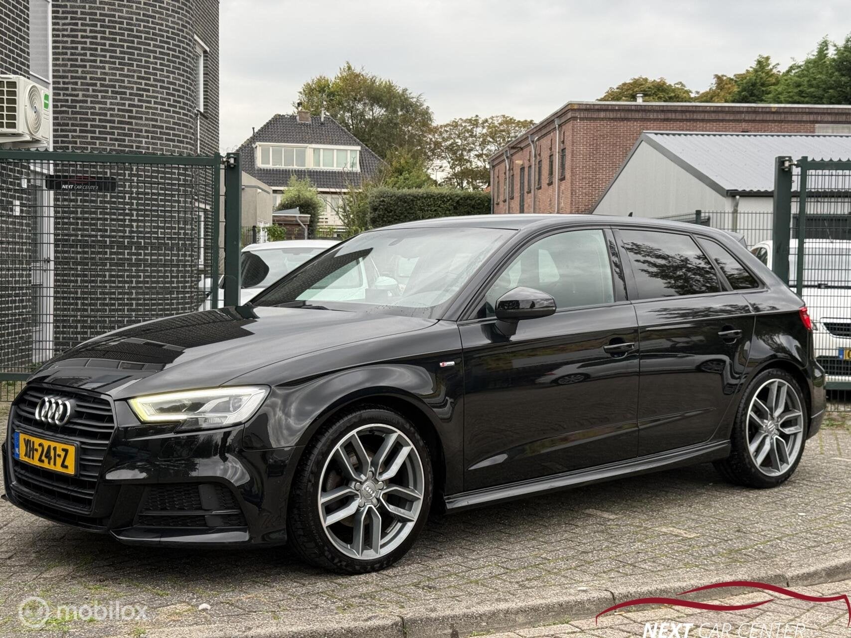 Audi A3 Sportback 35 TFSI CoD Sport S Line Edition, Auto's, Dealer onderhouden, Euro 6, 4 cilinders, 150 pk