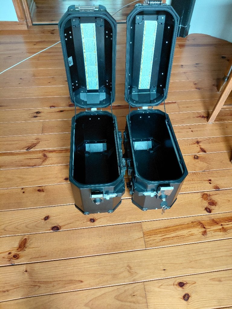 Givi zijkoffers, Motoren, Ophalen, Gebruikt