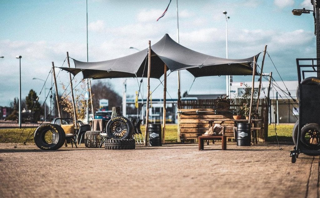 Stretchtent & Meubel Verhuur | Bruiloft & Tuinfeest, Ophalen, Nieuw, Geboorte of Huwelijk