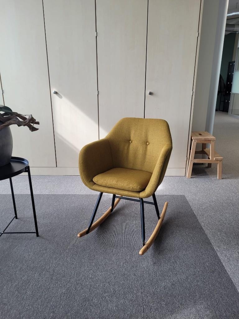 Schommelstoel, Huis en Inrichting, Stoelen, Ophalen, Twee, Overige kleuren, Zo goed als nieuw