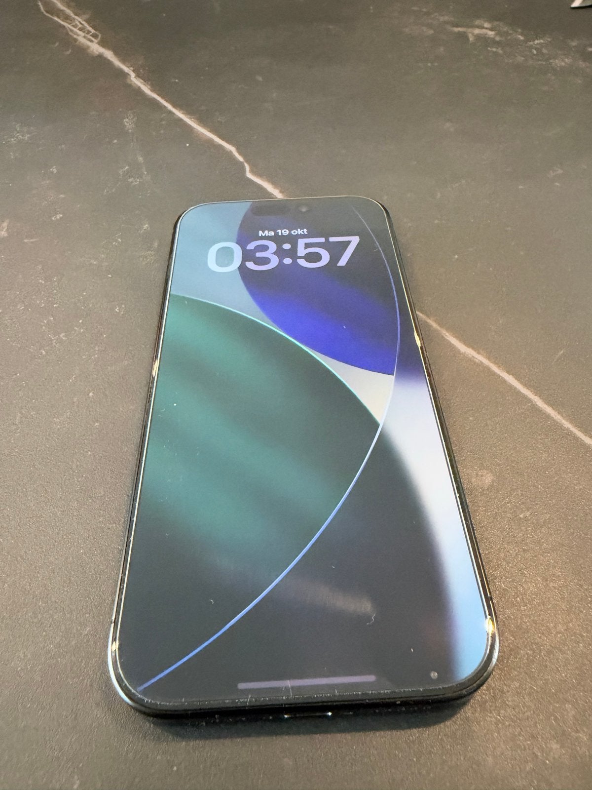 iPhone 16 Pro 256GB, Telecommunicatie, Zwart, Ophalen of Verzenden, Zo goed als nieuw, Zonder simlock