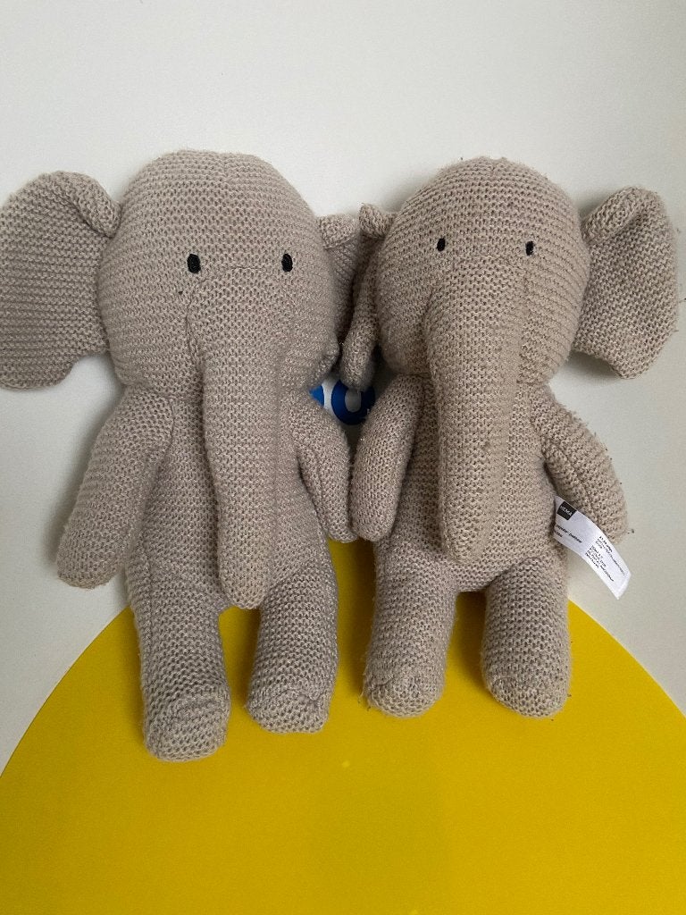 K3681 hema olifant grijs gebreid 28 cm, Ophalen of Verzenden, Zo goed als nieuw, Olifant