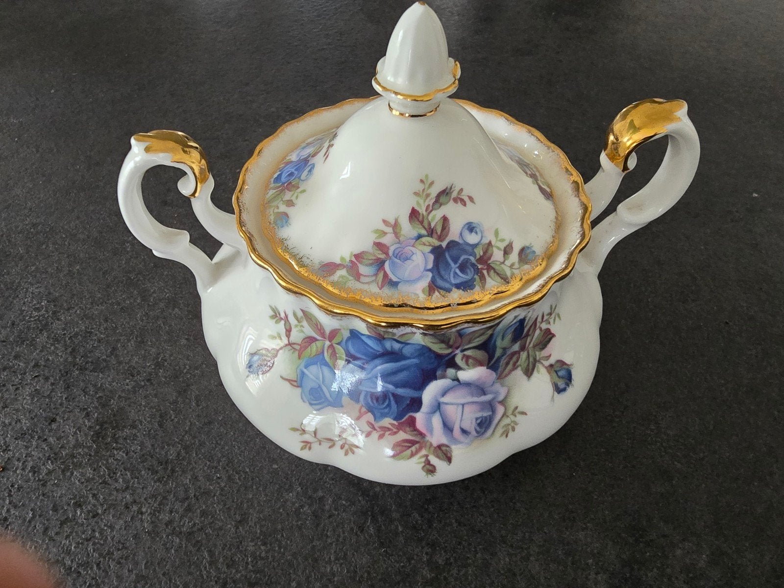 Royal Albert Moonlight Rose Suikerpot met Deksel, Antiek en Kunst, Ophalen