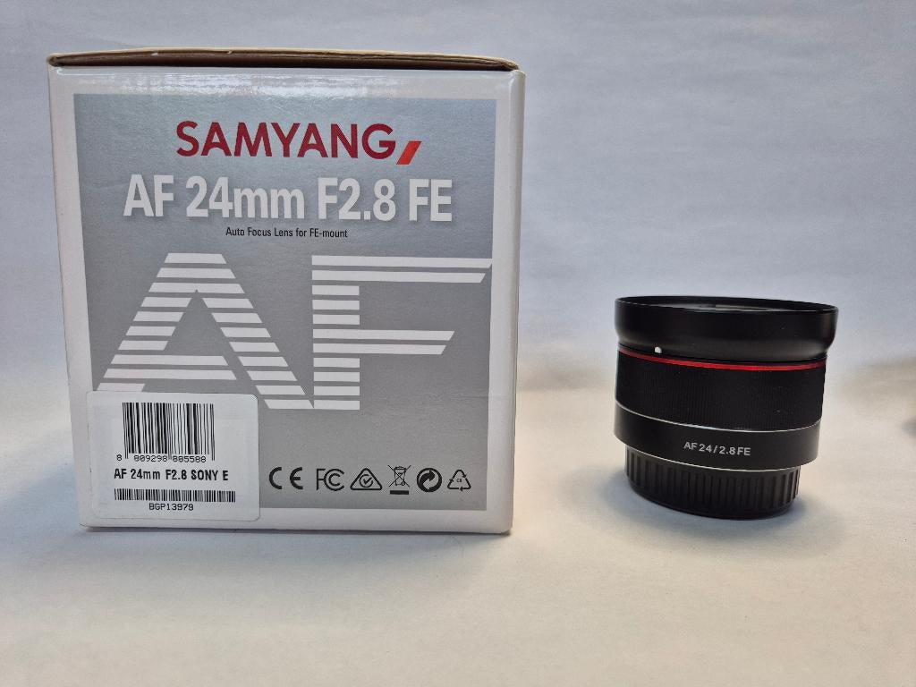 Samyang 12 Sony E en 24mm Sony FE, Ophalen of Verzenden, Gebruikt, Groothoeklens