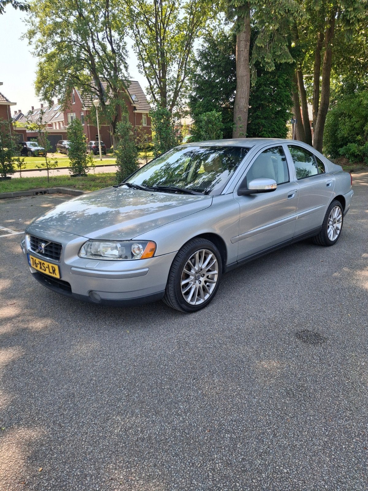 Volvo S60 Drivers Edition | 2e eigenaar | lage km stand NAP, Beige, S60, 75 €/maand, 2435 cc