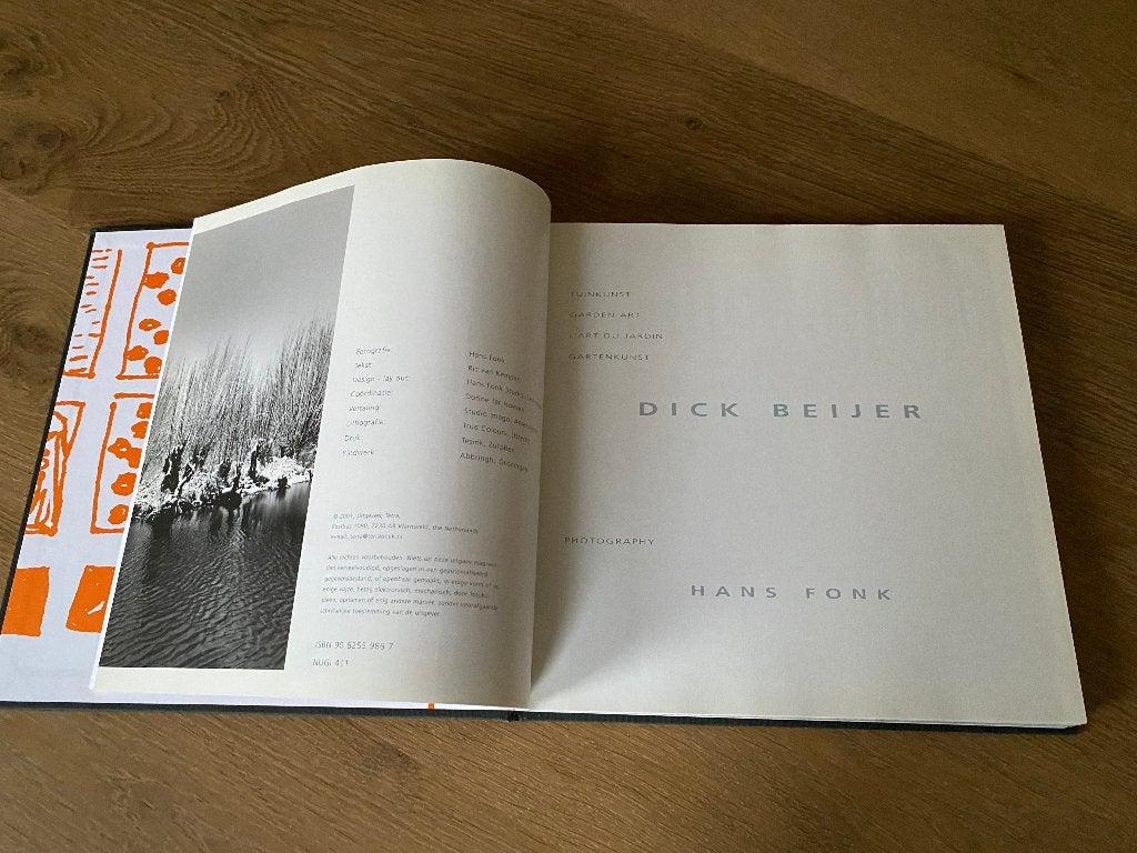 Dick Beijer - Tuinkunst / Garden Art - Fotoboek, Dick Beijer, Hans Fonk, Fotografie algemeen, Ophalen of Verzenden, Zo goed als nieuw