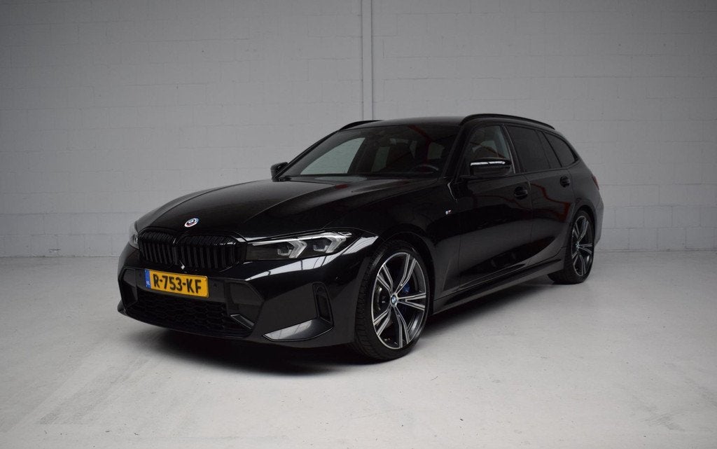 BMW 3-serie Touring 318i M-Sport Aut Facelift ORG.NED / M-ZE, Automaat, 1998 cc, Gebruikt, Euro 6