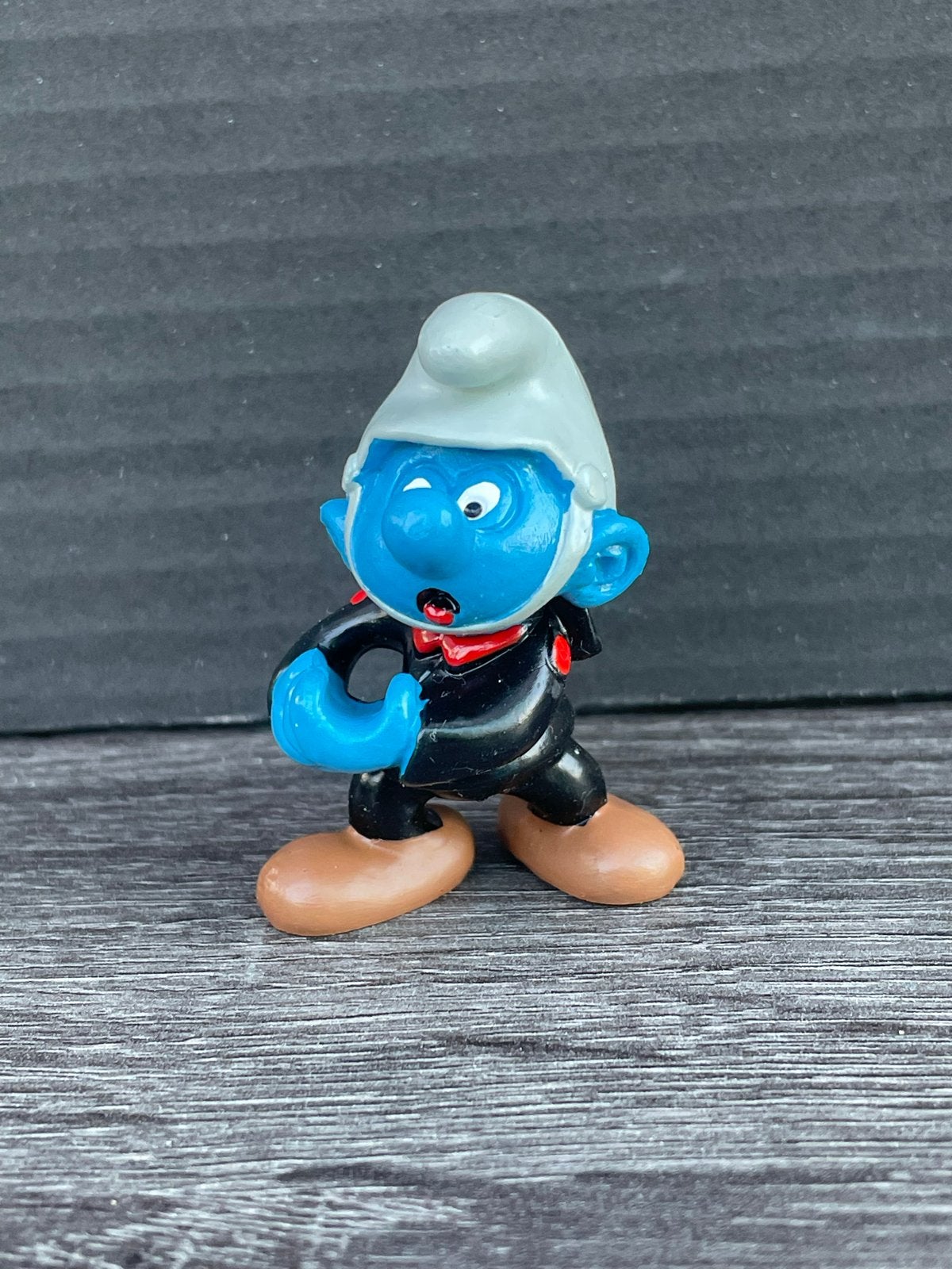 Smurf brandweer figuurtje - Zeldzame Smurf in zwarte outfit, Ophalen of Verzenden, Zo goed als nieuw, Overige Smurfen, Poppetje, Figuurtje of Knuffel