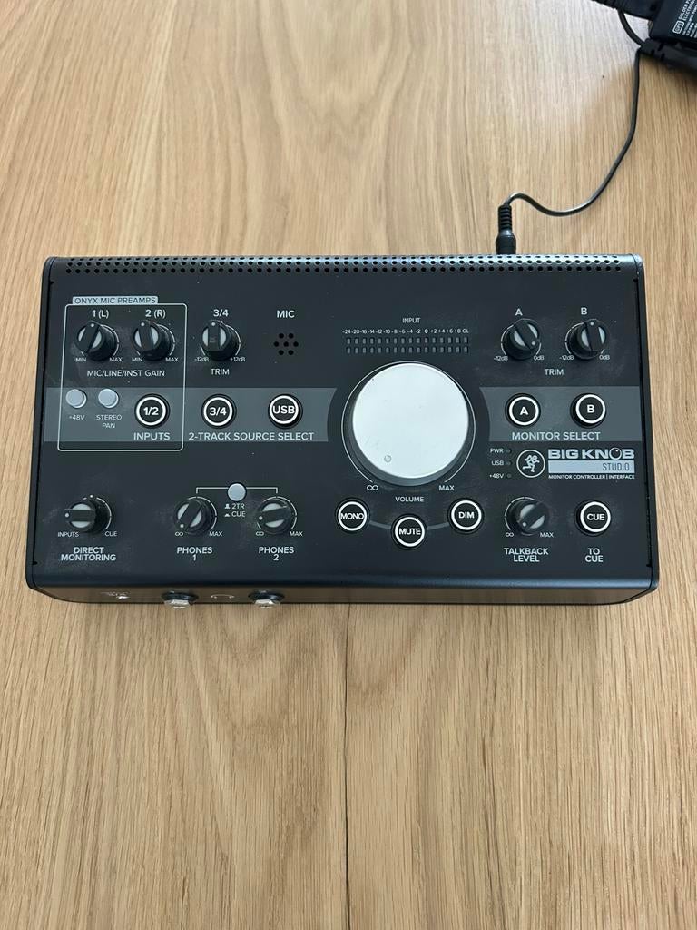 Mackie Big Knob Studio monitor controller, Muziek en Instrumenten, Mengpanelen, Zo goed als nieuw, Ophalen of Verzenden