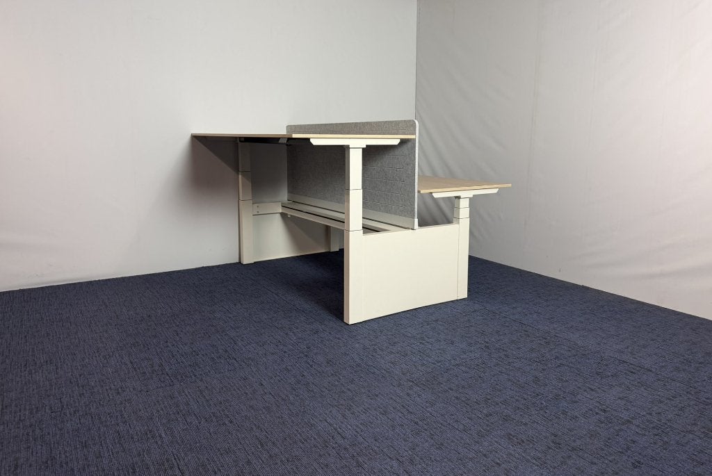 Bench zit/sta bureau Voortman (elektrisch) - 180 x 165 cm., Ophalen, Zit-sta bureau, Voortman, 180 cm