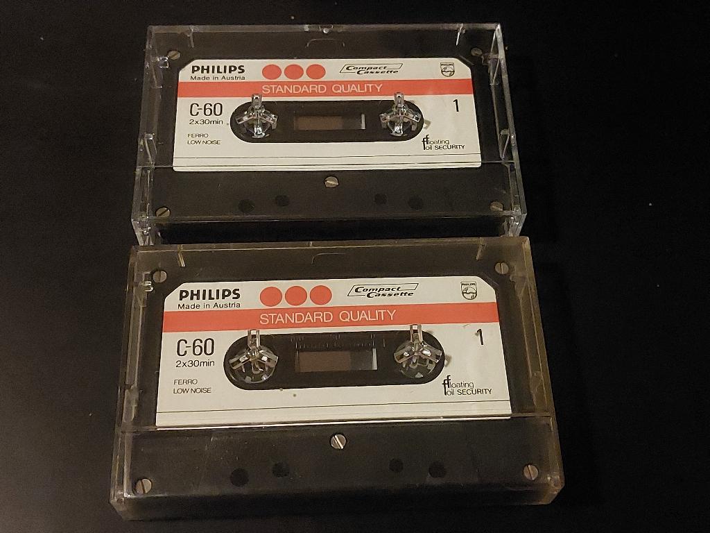 2X PHILIPS C-60 (AUSTRIA) CASSETTEBANDJES, 2 t/m 25 bandjes, Overige genres, Ophalen of Verzenden, Zo goed als nieuw