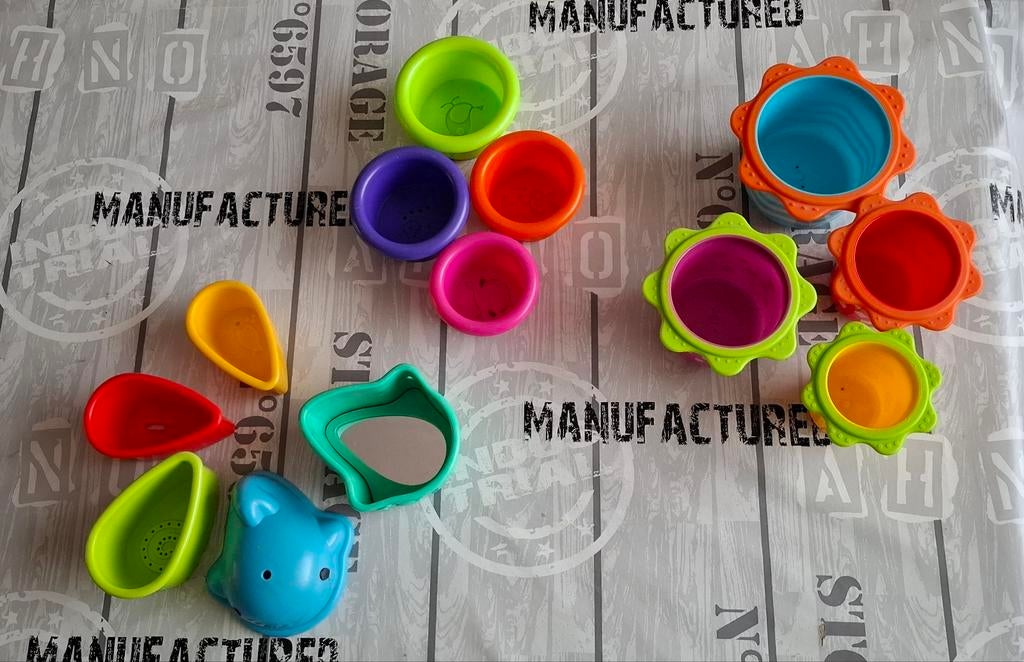 3 sets stapelblokken en badspeelgoed in vrolijke kleuren, Kinderen en Baby's, Speelgoed | Babyspeelgoed, Ophalen of Verzenden