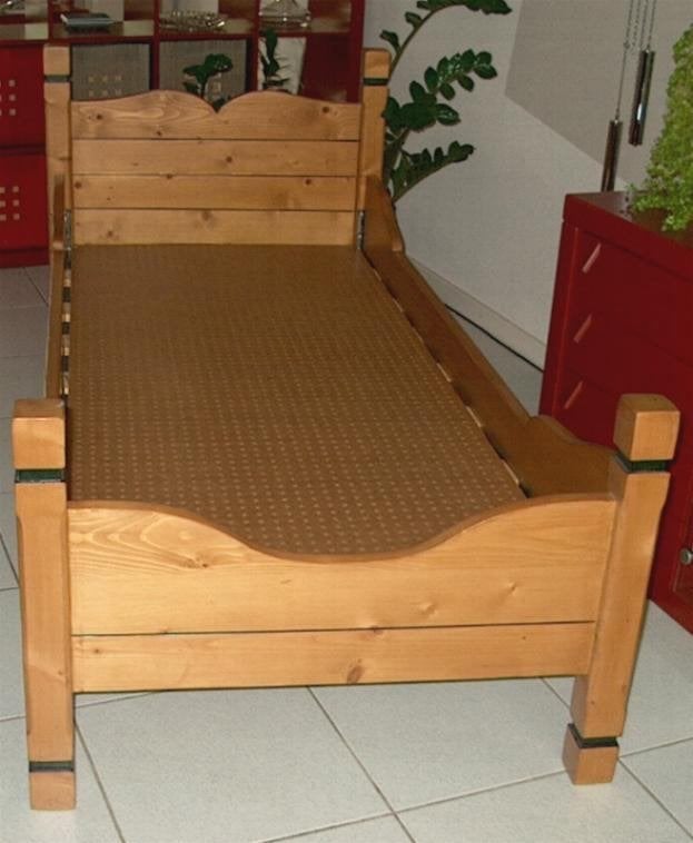 massief grenen ledikant / bed (voor matras maat 80x190cm), Ophalen, Zo goed als nieuw, Ledikant