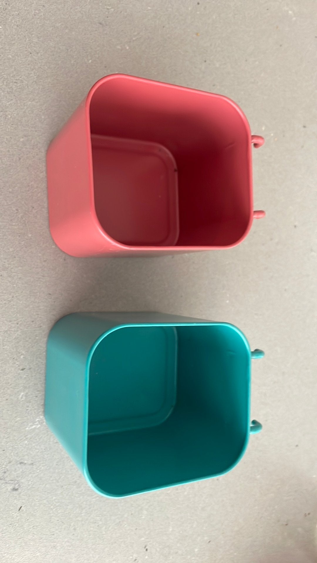 Skadis ikea 2 bakjes roze en groen, Huis en Inrichting, Ophalen of Verzenden, Zo goed als nieuw