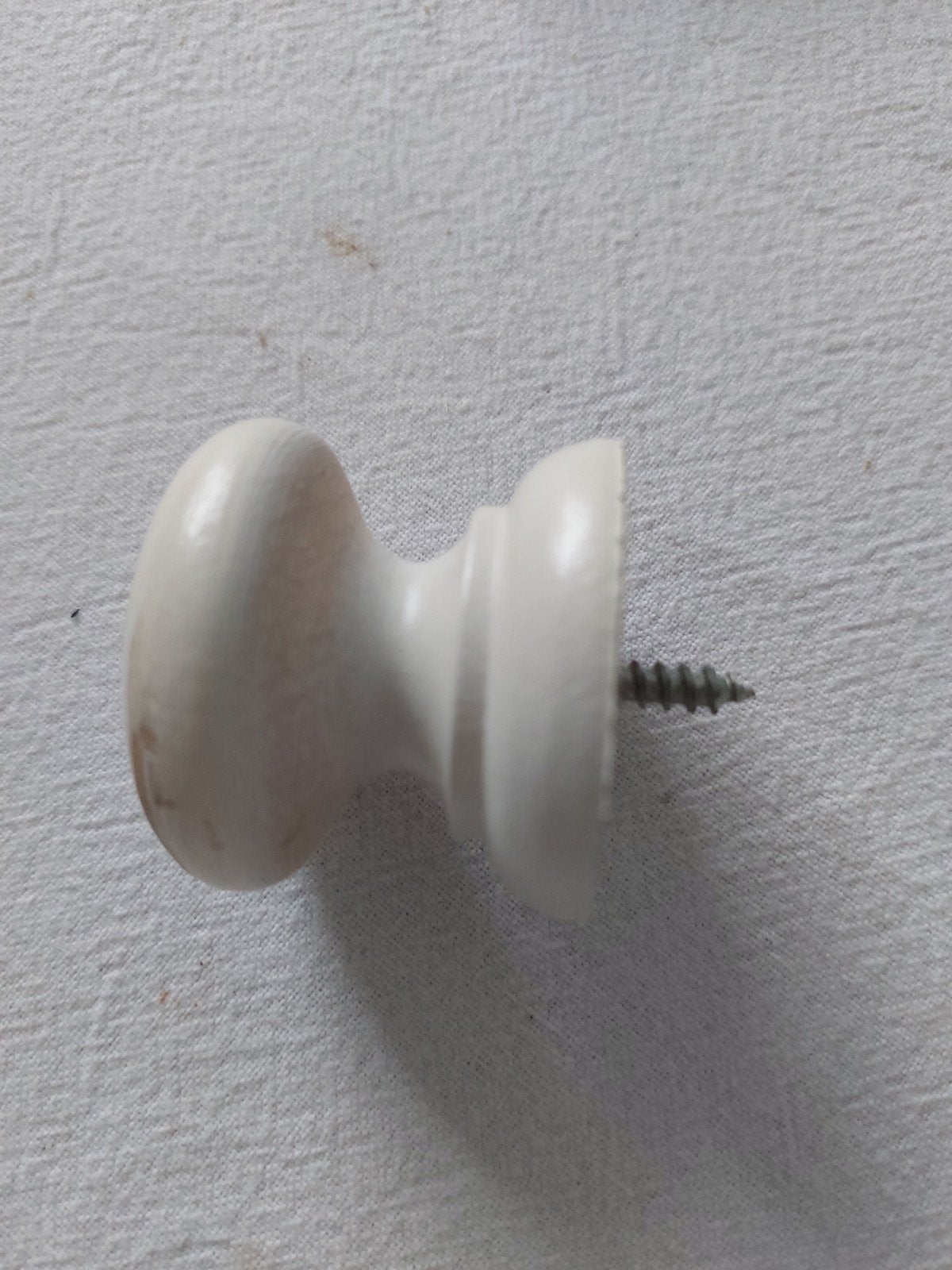 IK ben Op zoek naar 2 stuks Houten knop H 4cm drs ook 4cm, Ophalen of Verzenden, Gebruikt
