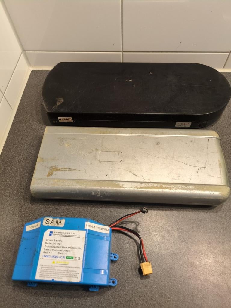 3 accus voor oa e bike accu en behuizing (36V, 4.4Ah), Ophalen of Verzenden, Gebruikt