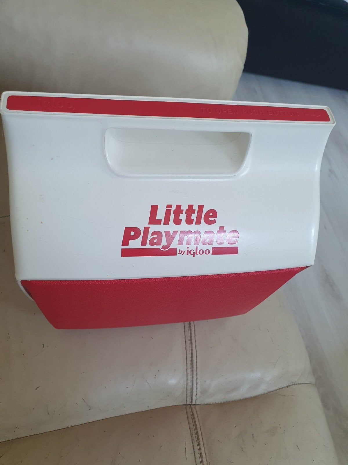 Igloo Little Playmate Koelbox - Rood/Wit, Caravans en Kamperen, Koelboxen, Gebruikt, Koelelement, Ophalen