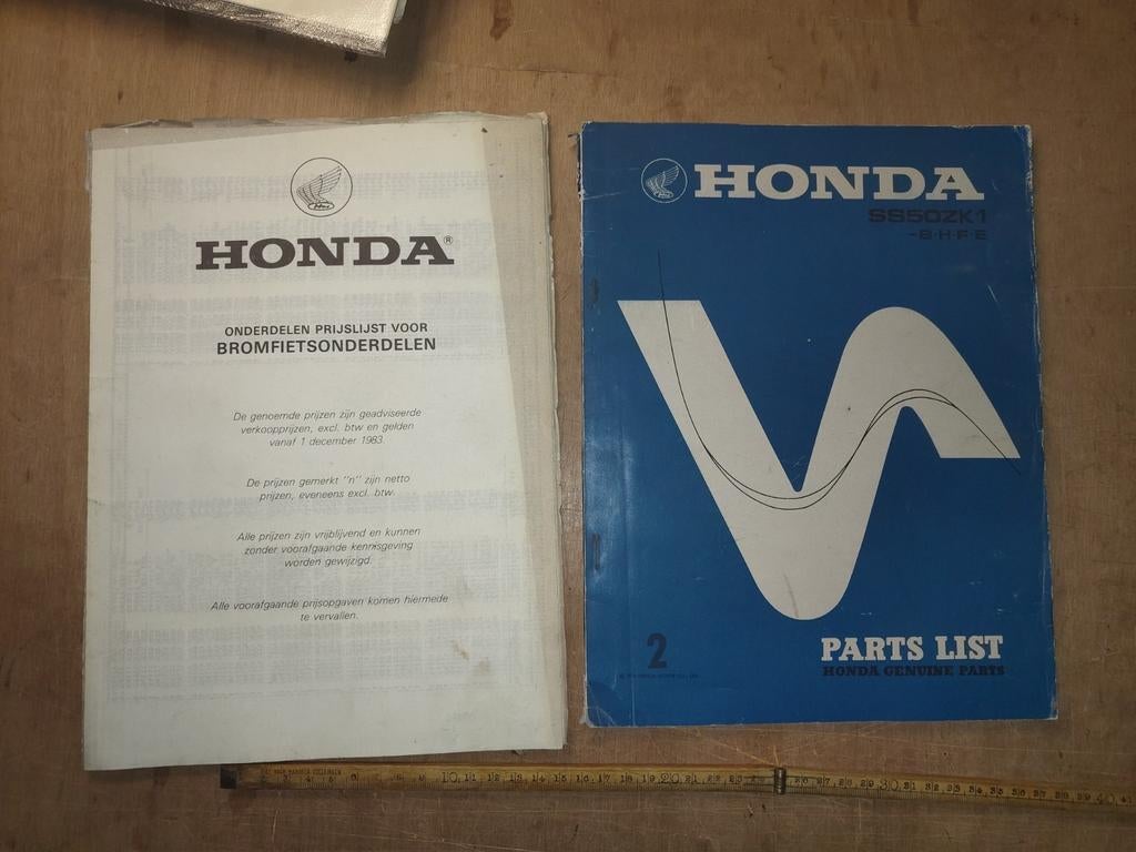 Onderdelen catalogus Honda SS50 + prijslijst, Ophalen of Verzenden