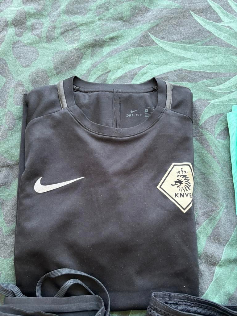 Nike KNVB scheidsrechter inloop shirt, Maat S, Ophalen of Verzenden, Zo goed als nieuw, Shirt