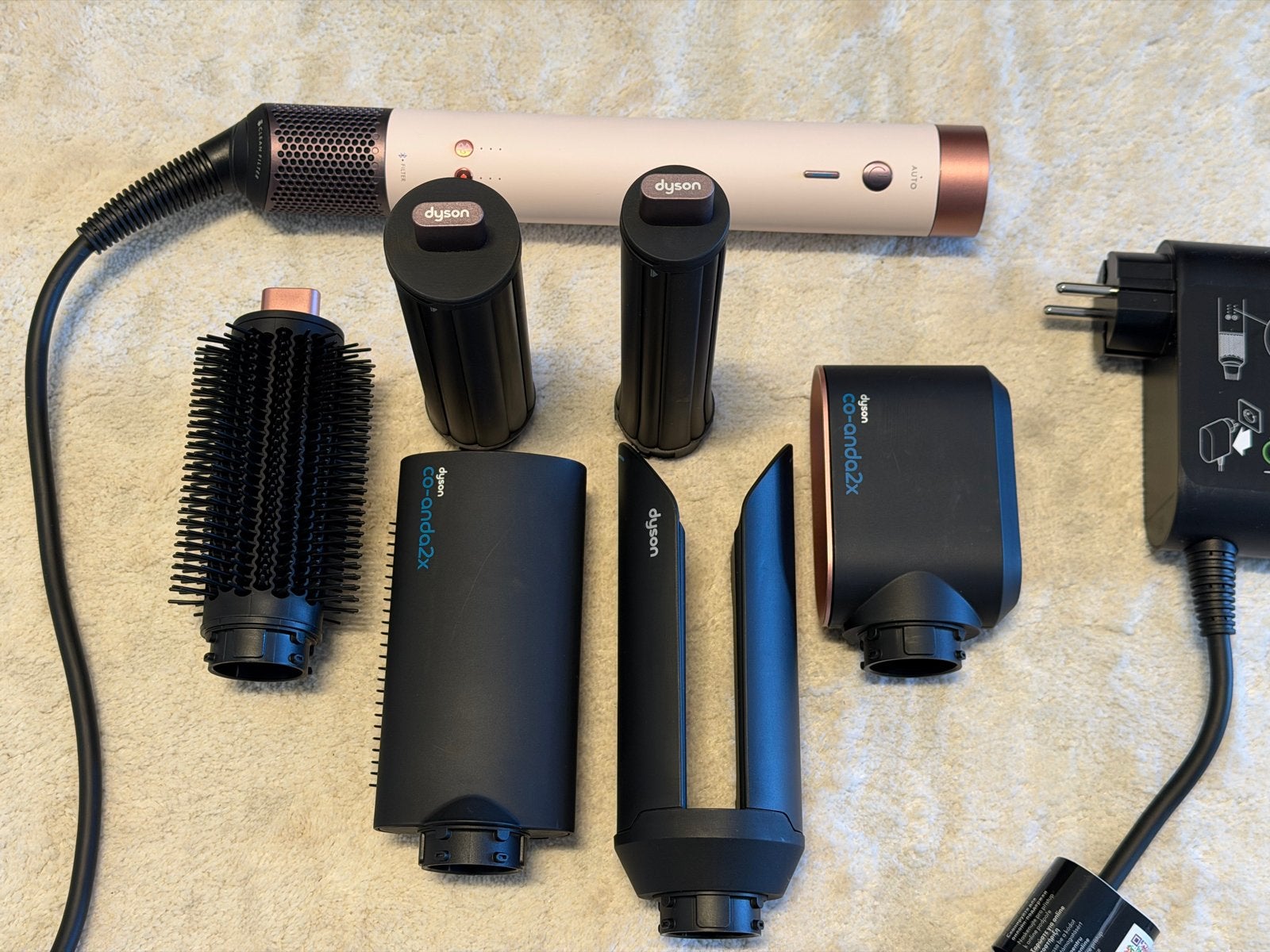 Dyson Airwrap Coanda 2x - ceramic pink/roze, Witgoed en Apparatuur, Persoonlijke-verzorgingsapparatuur, Zo goed als nieuw, Haarverzorging