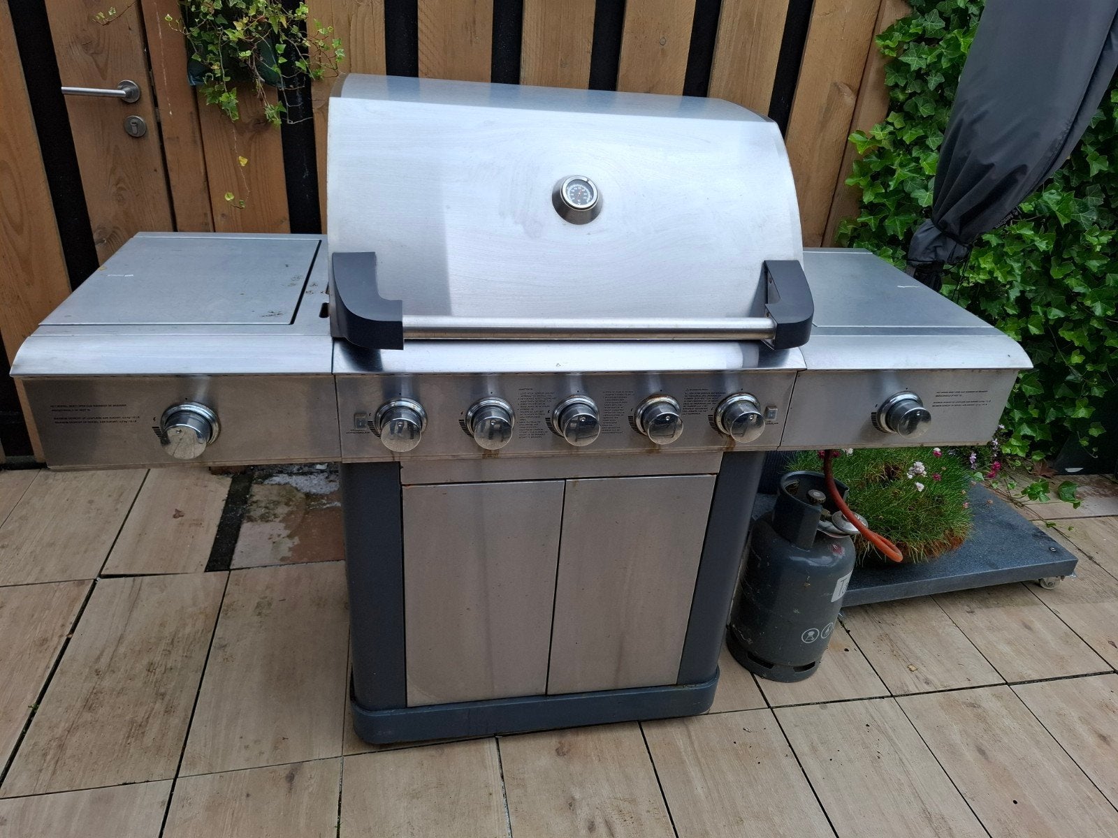 Goede buitenkeuken met gasaansluiting, Ophalen of Verzenden