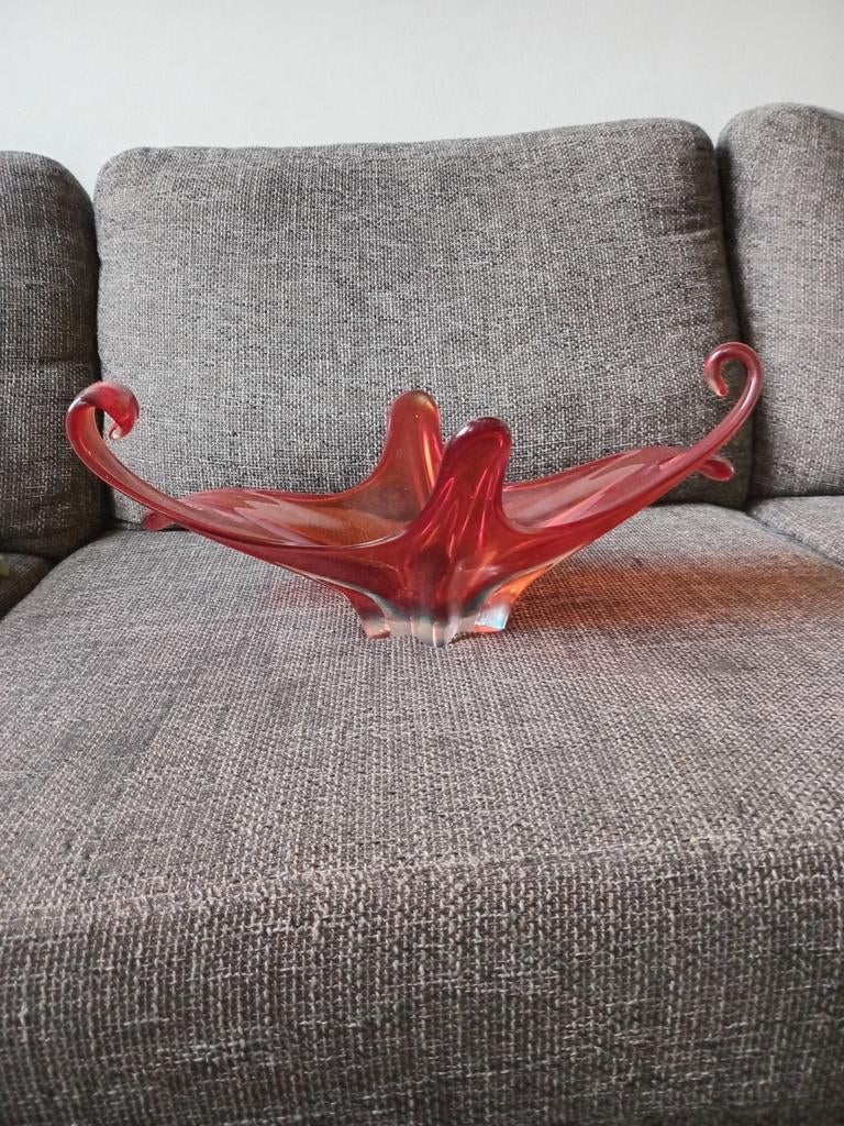 Rode glas schaal, Ophalen, Glas