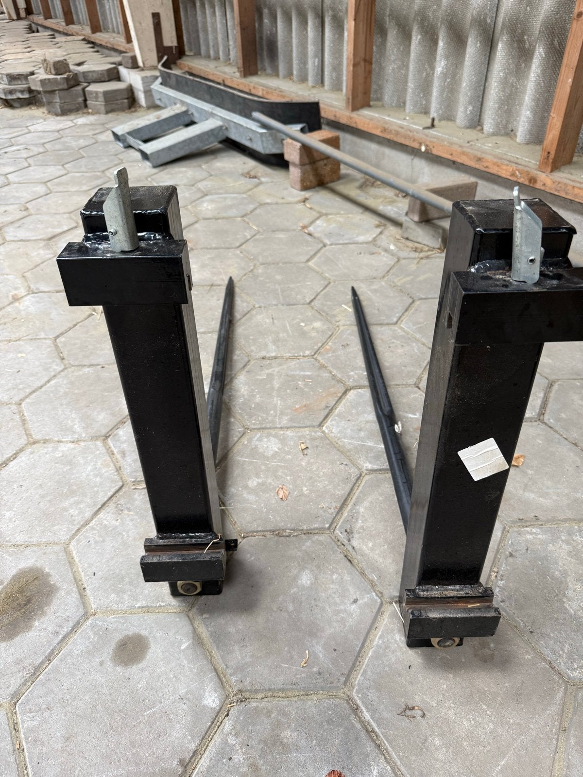 Balenprikkers voor aan lepelbord heftruck/loader, Doe-het-zelf en Verbouw, Ophalen, Zo goed als nieuw