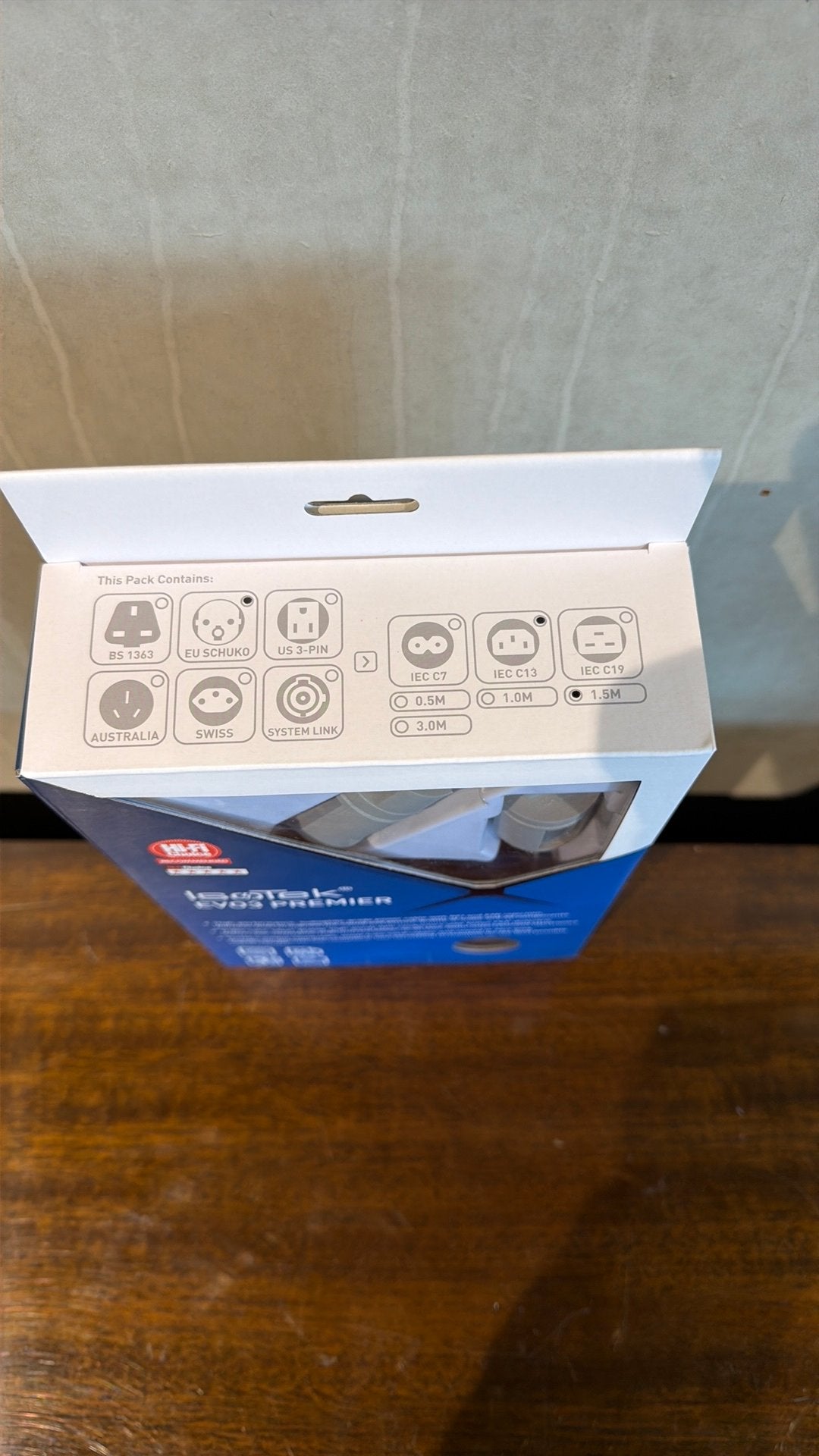 Nieuwe IsoTek EVO3 PREMIER stroomkabel 1.5M, Nieuw, Ophalen of Verzenden, Minder dan 2 meter, Overige kabels