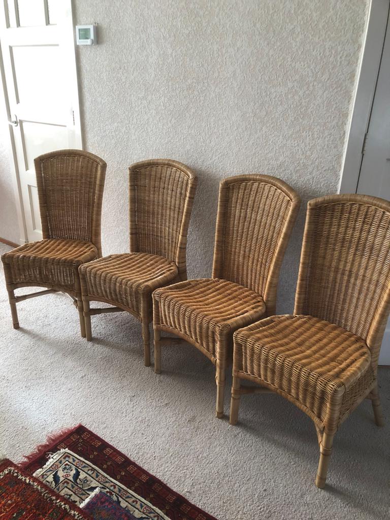 eettafel-stoelen riet/rotan, Huis en Inrichting, Stoelen, Ophalen, Landelijk,, Gebruikt, Bruin