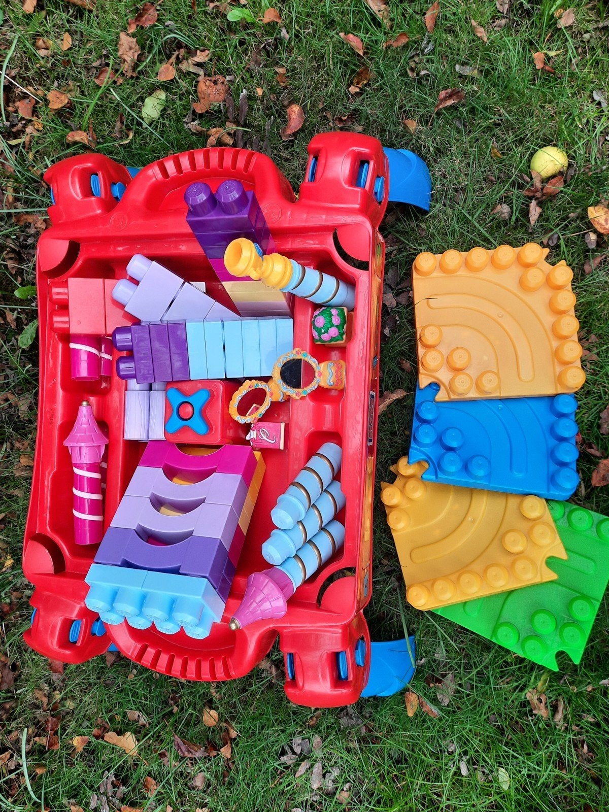 Mega Bloks Bouwtafel met Disney Princess Koets & Figuren, Ophalen, Gebruikt, Megabloks