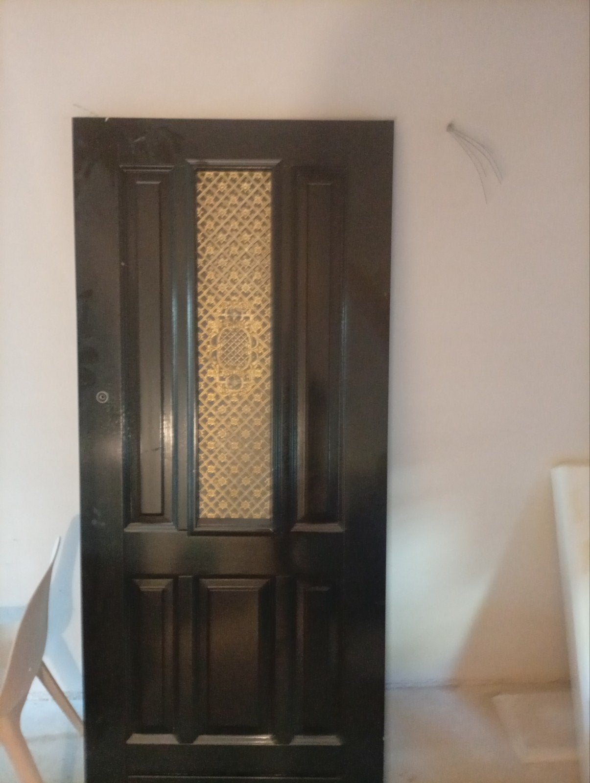 Mooie massieve klassieke houten voordeur met raster, Ophalen, Gebruikt, Buitendeur, 200 tot 215 cm
