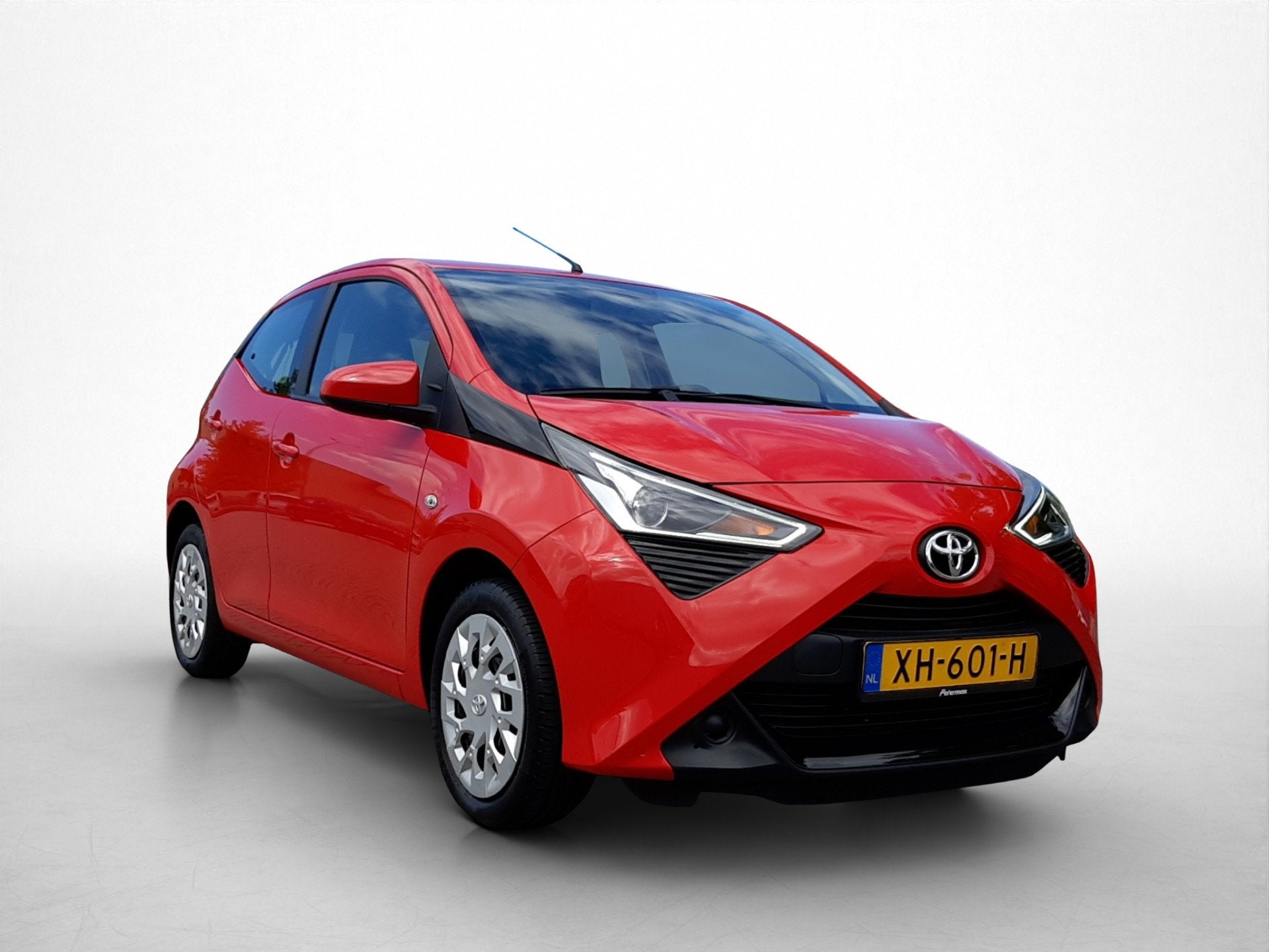 Toyota Aygo 1.0 VVT-i x-play | Dealer onderhouden | Apple Ca, Voorwielaandrijving, 12 maanden, Stof, Gebruikt