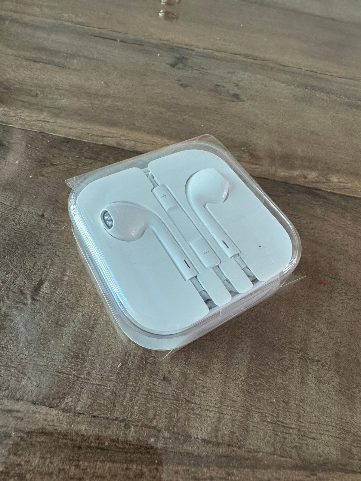 Apple EarPods met 3.5mm koptelefoonaansluiting - Nieuw, In-ear, Nieuw, Ophalen of Verzenden, Wit
