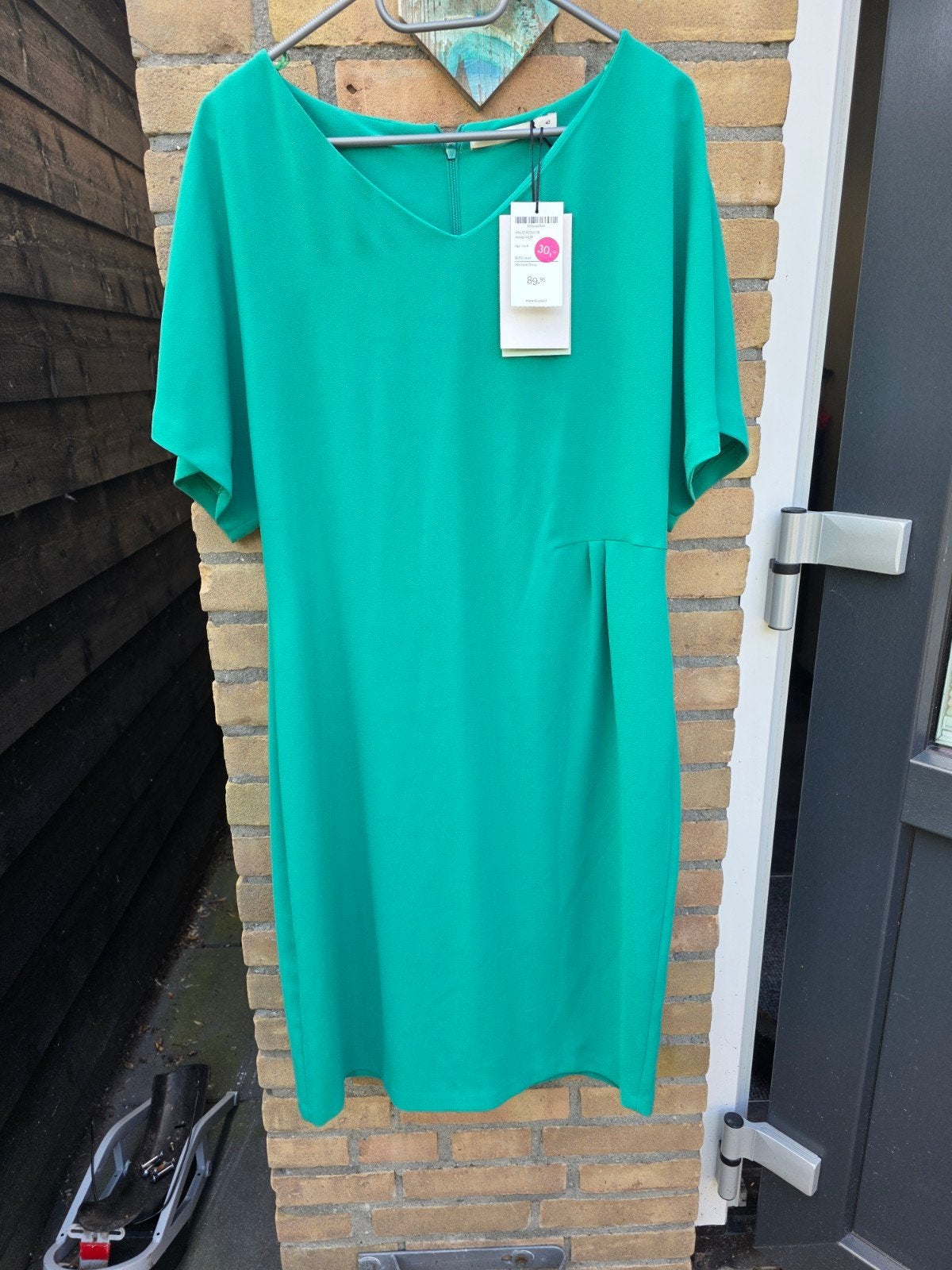 Nieuwe Steps jurk maat 40/L in smaragdgroen, Kleding | Dames, Nieuw, Steps, Groen, Ophalen