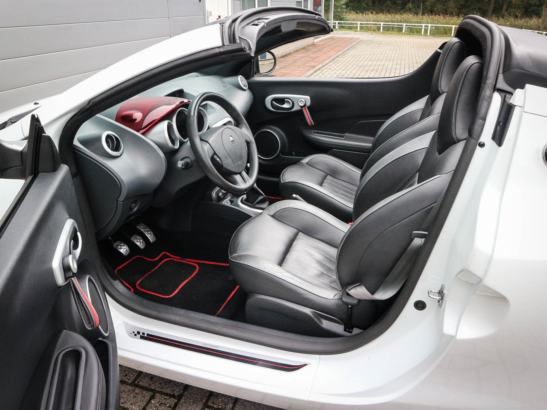 Renault Wind 1.2 TCE Collection | Clima | Cruise | Leer | 17, Auto's, Voorwielaandrijving, Euro 5, 101 pk, Gebruikt